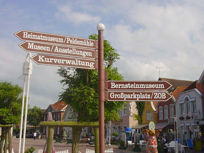 &Uuml;bersichtliche Hinweisschilder 
erleichtern die Suche nach Besonderheiten