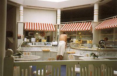 Bistro/Cafe' in der Nordseetherme Sonneninsel Esens-Bensersiel