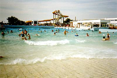 Meerwasser-Wellenfreibad